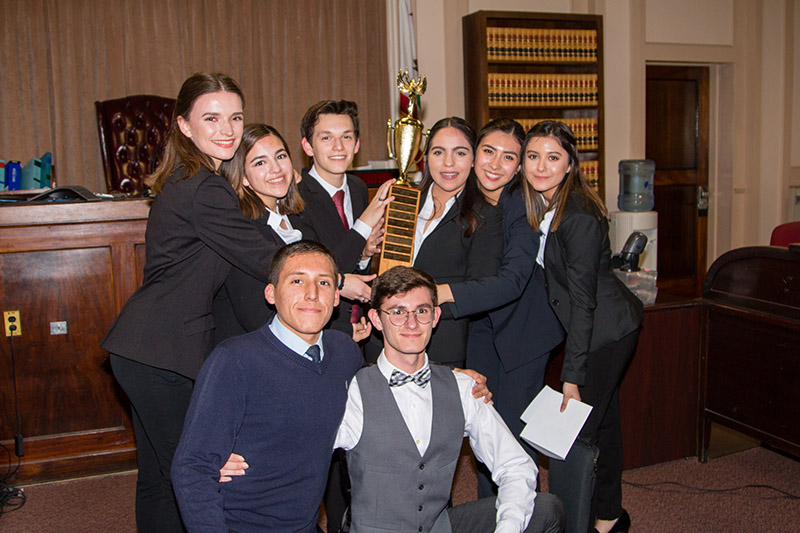 Vincent Memorial Mock Trial Team