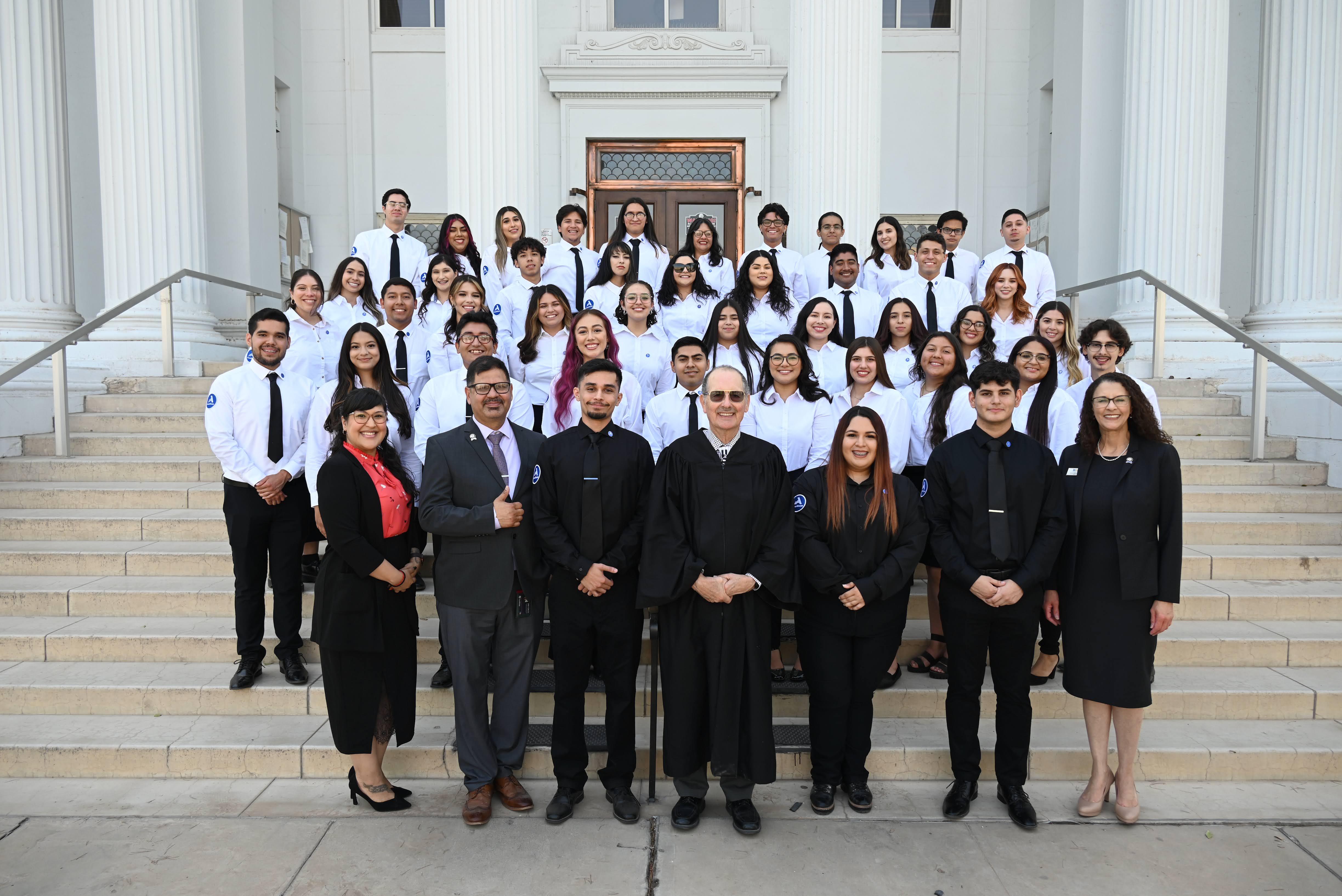 2022 Borderlands AmeriCorps Members Photo