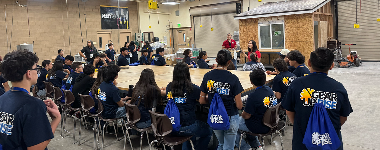GEARUP RISE Event